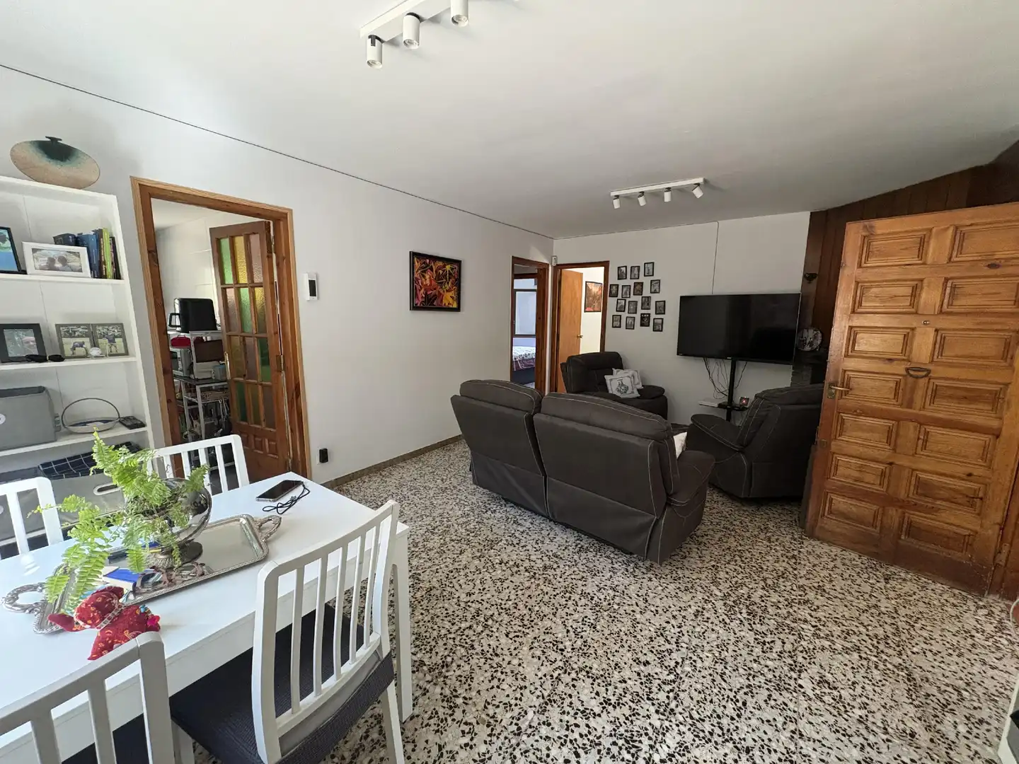 Sala d'estar de Casa o xalet en venda en Cabrera d'Anoia amb Aire condicionat, Jardí privat i Traster