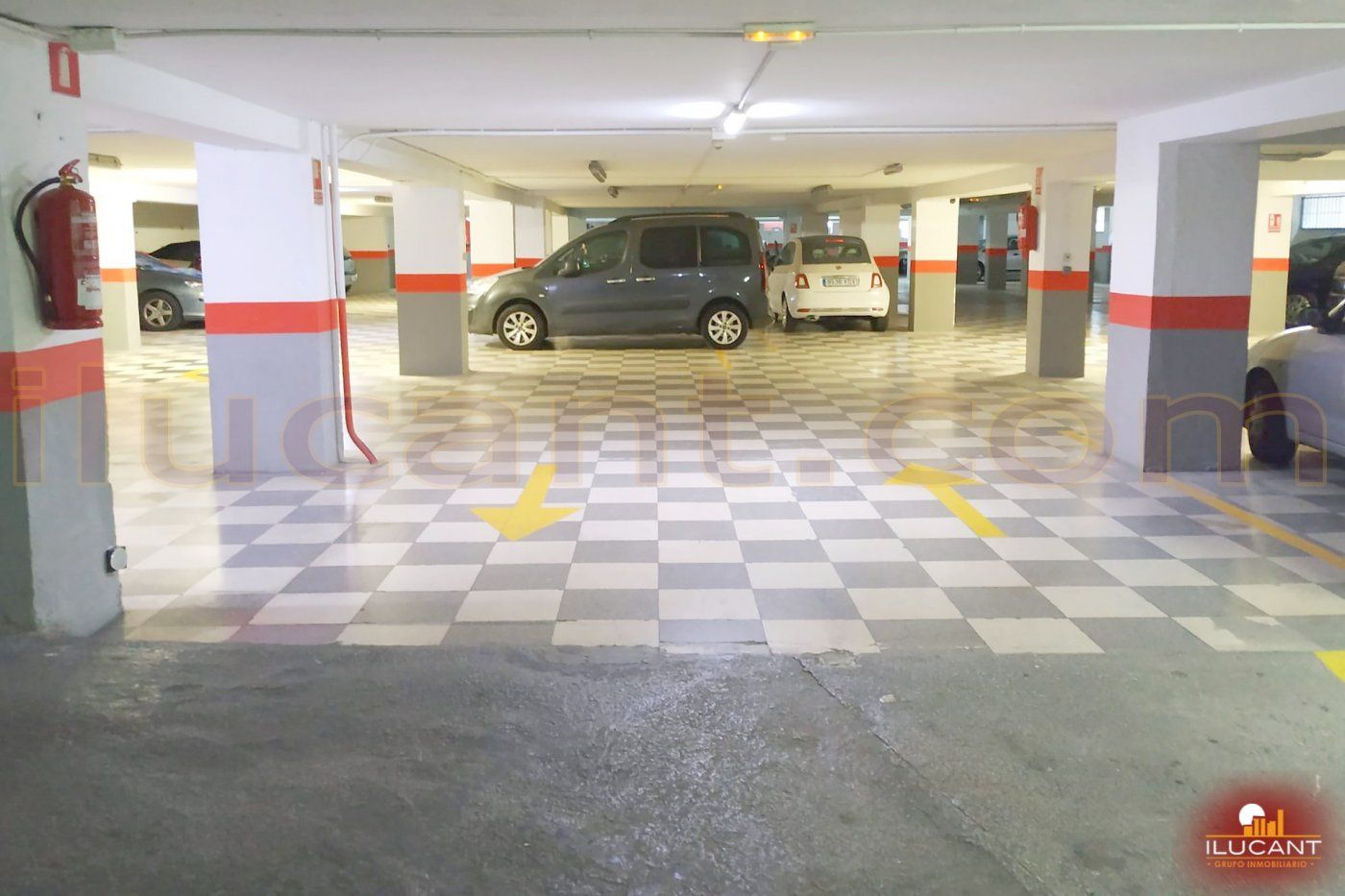 Aparcament de Garatge en venda en Alicante / Alacant