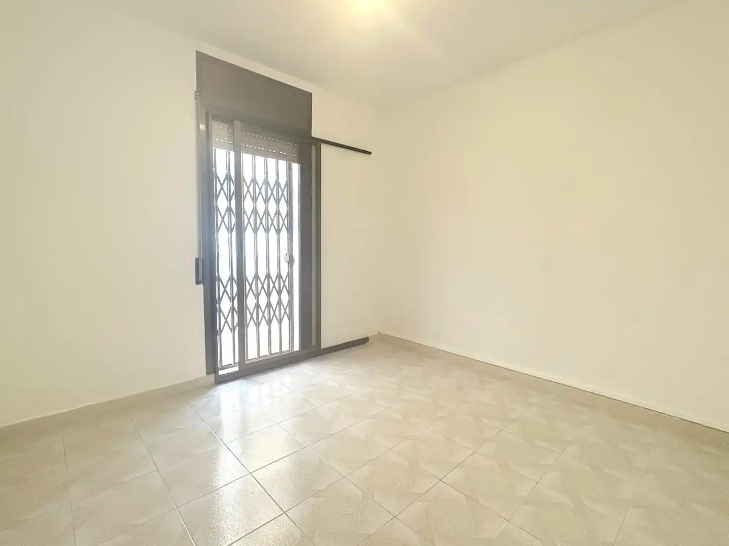 Bedroom of Flat for sale in Vilanova i la Geltrú  with Heating, Oven and Balcony