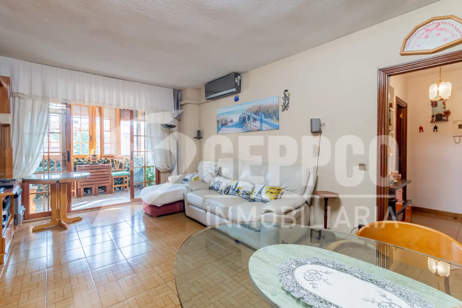 Living room of Flat for sale in Móstoles  with Air Conditioner, Heating and Terrace