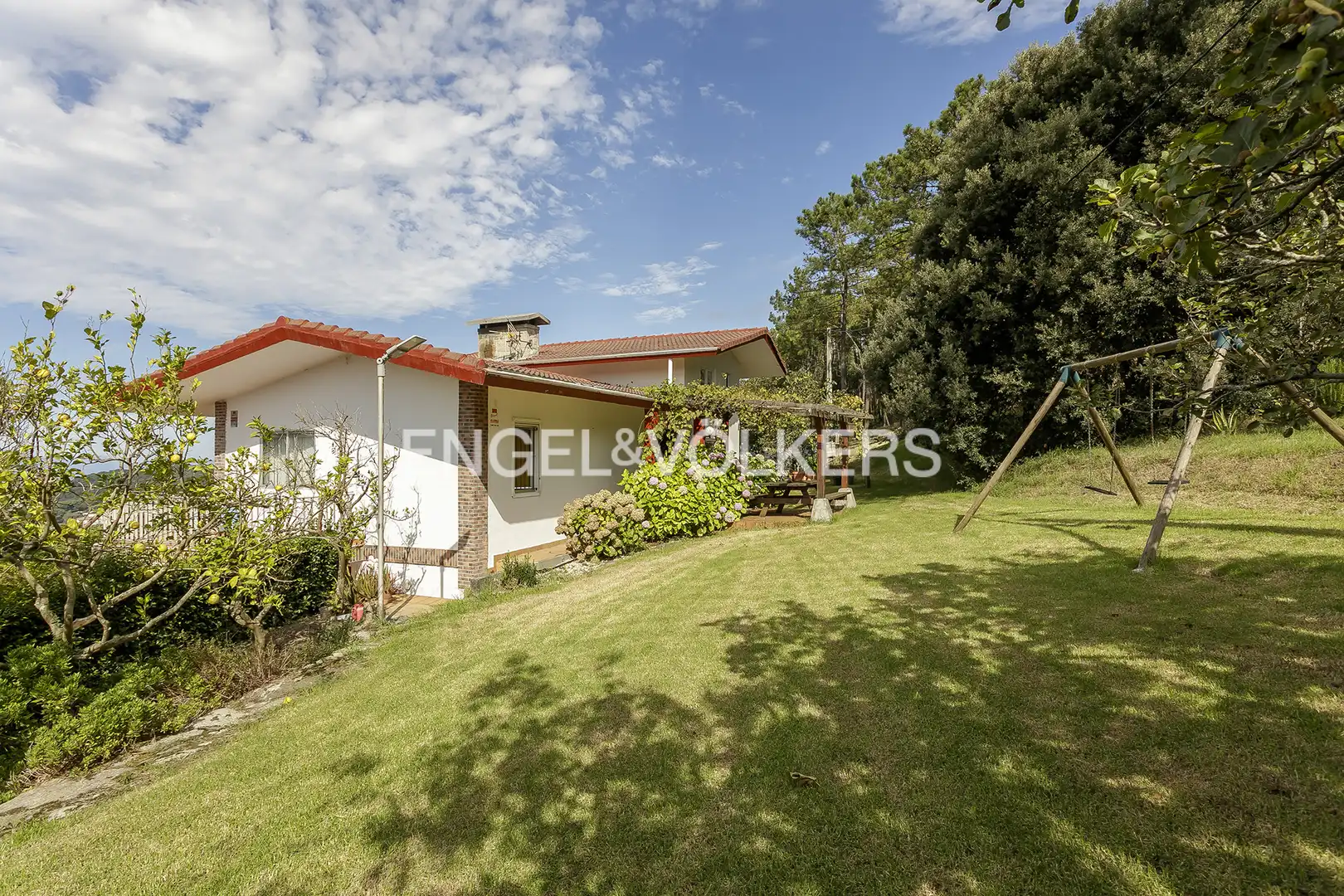 Exterior view of Houses for sale in Gorliz  with Heating, Private garden and Terrace