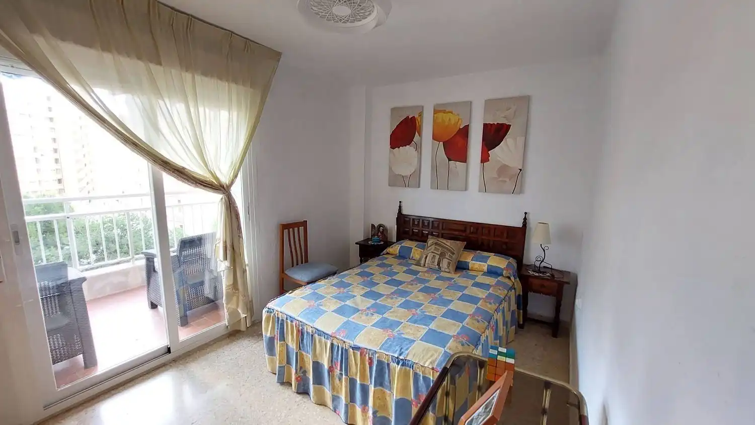 Habitación de Piso en venta en Alicante / Alacant con Aire acondicionado, Calefacción y Jardín privado