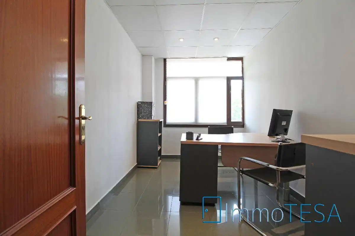 Office for sale in Barberà del Vallès  with Heating