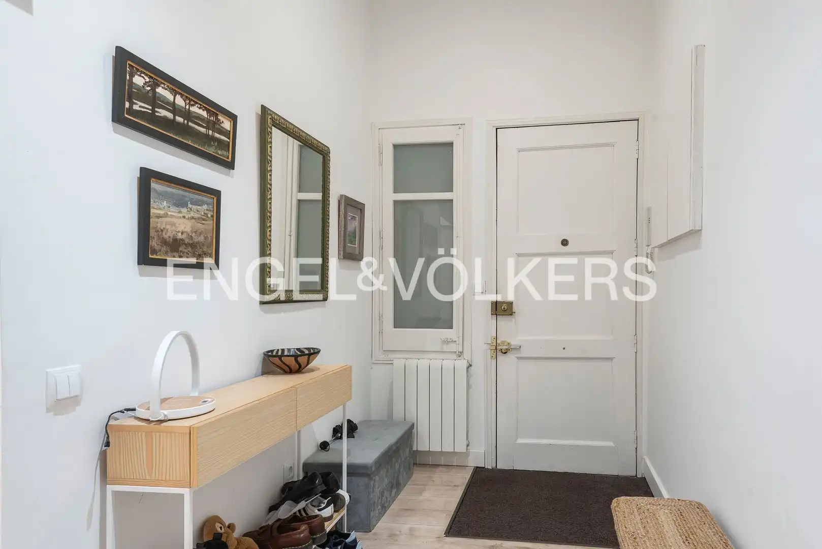 Flat for sale in Barcelona  with Air Conditioner, Heating and Parquet flooring