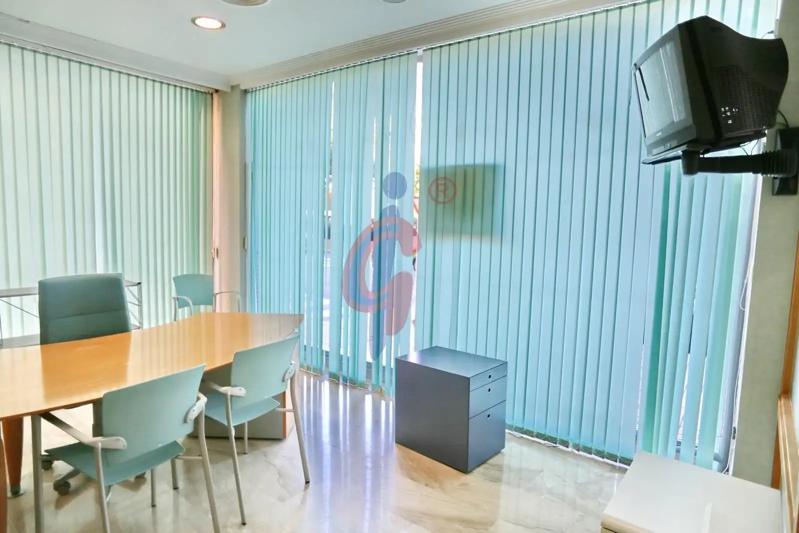 Commercial properties for sale in Guardamar del Segura  with Air Conditioner