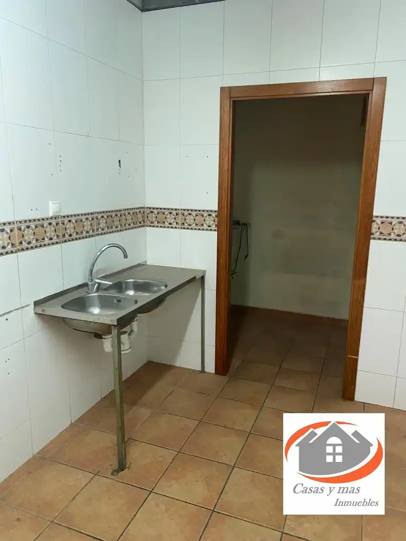 Local comercial de lloguer a Avenida Alemania-Italia, imagen 19