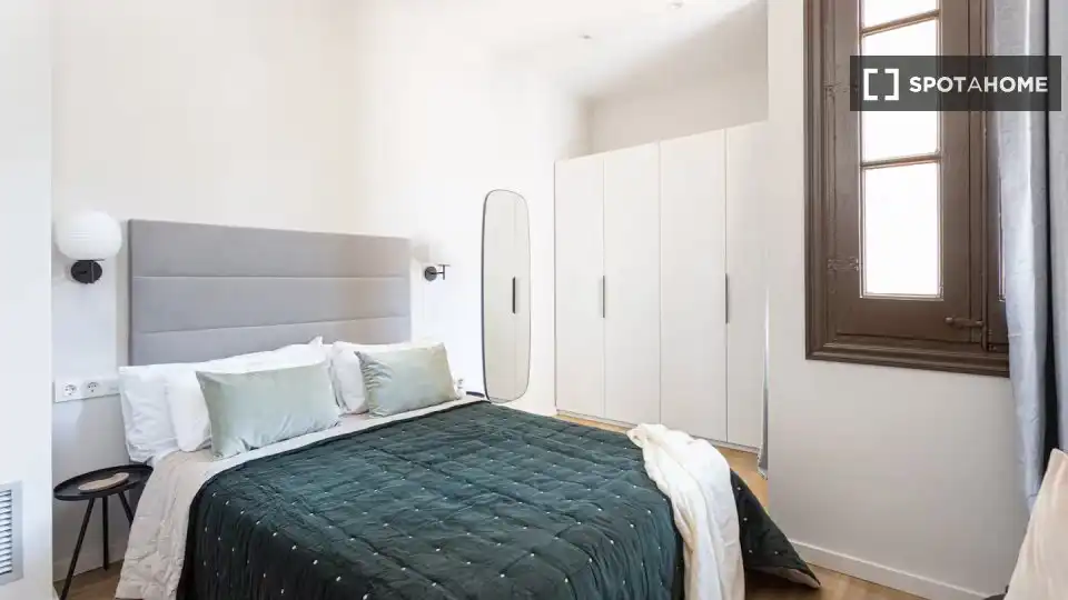 Flat to rent in Ciutat Vella, imagen 2