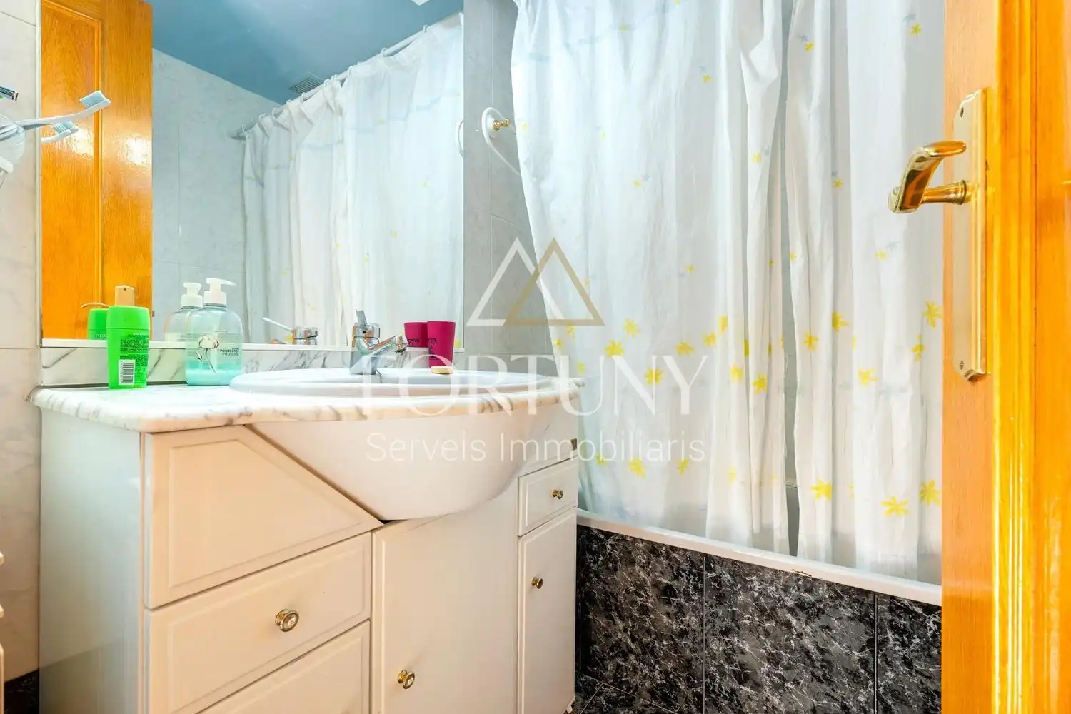 House with terrace for sale in de Misericòrdia, imagen 27