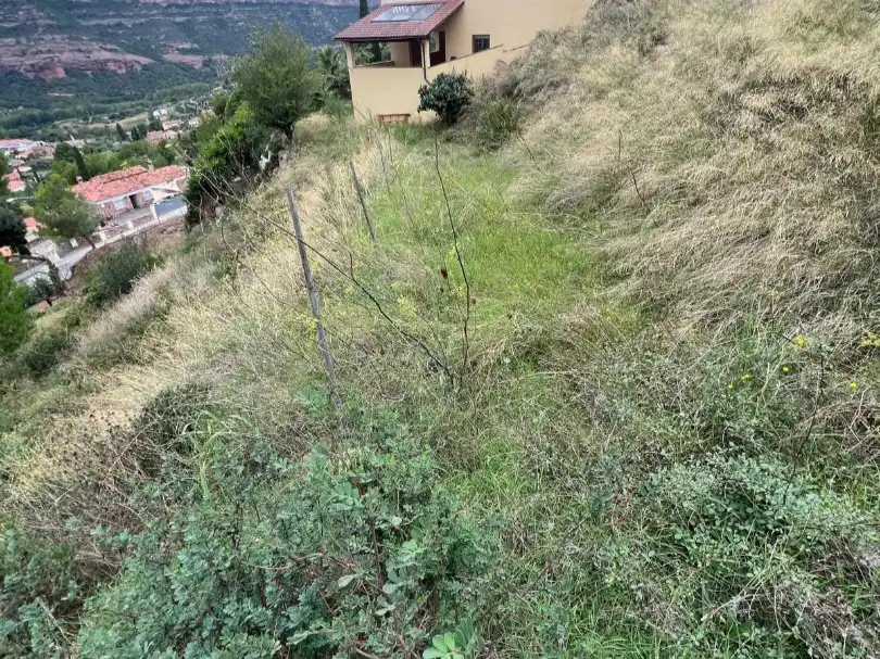 Terreny residencial en venda a Carrer Migdia 19, imagen 2