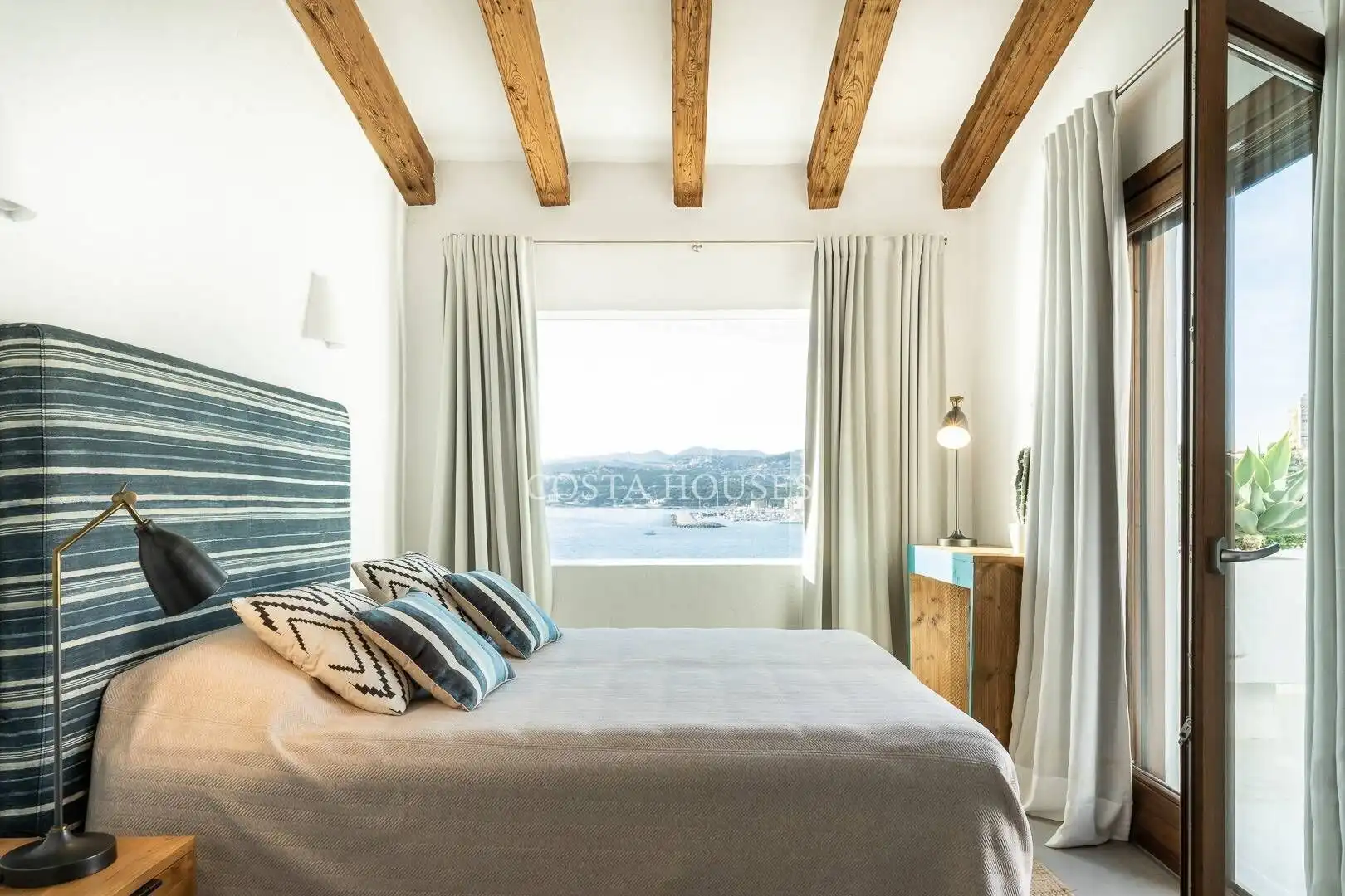 Bedroom of Houses for sale in Moraira  with Air Conditioner, Private garden and Terrace