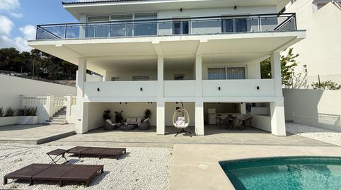 Impresionante Villa de Lujo con Vistas al Mar – 800 m² de Parcela | 600 m² Construidos | 10 Habitaciones | 8 Baños