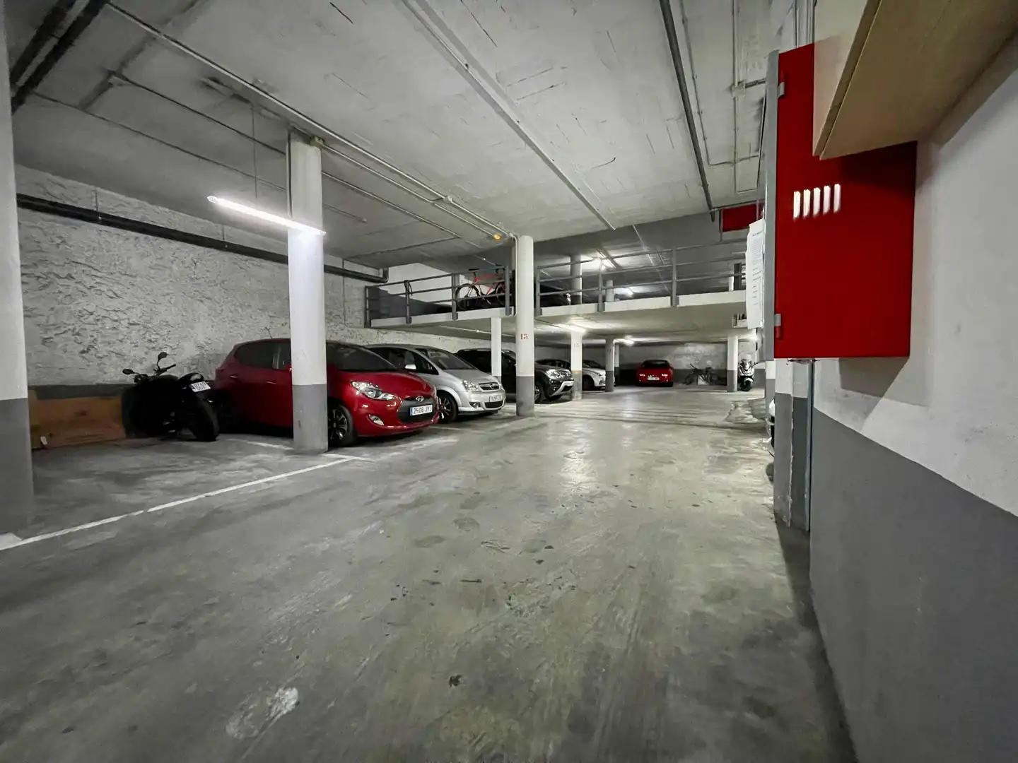 Parkplatz von Garage zum Verkauf in Badalona