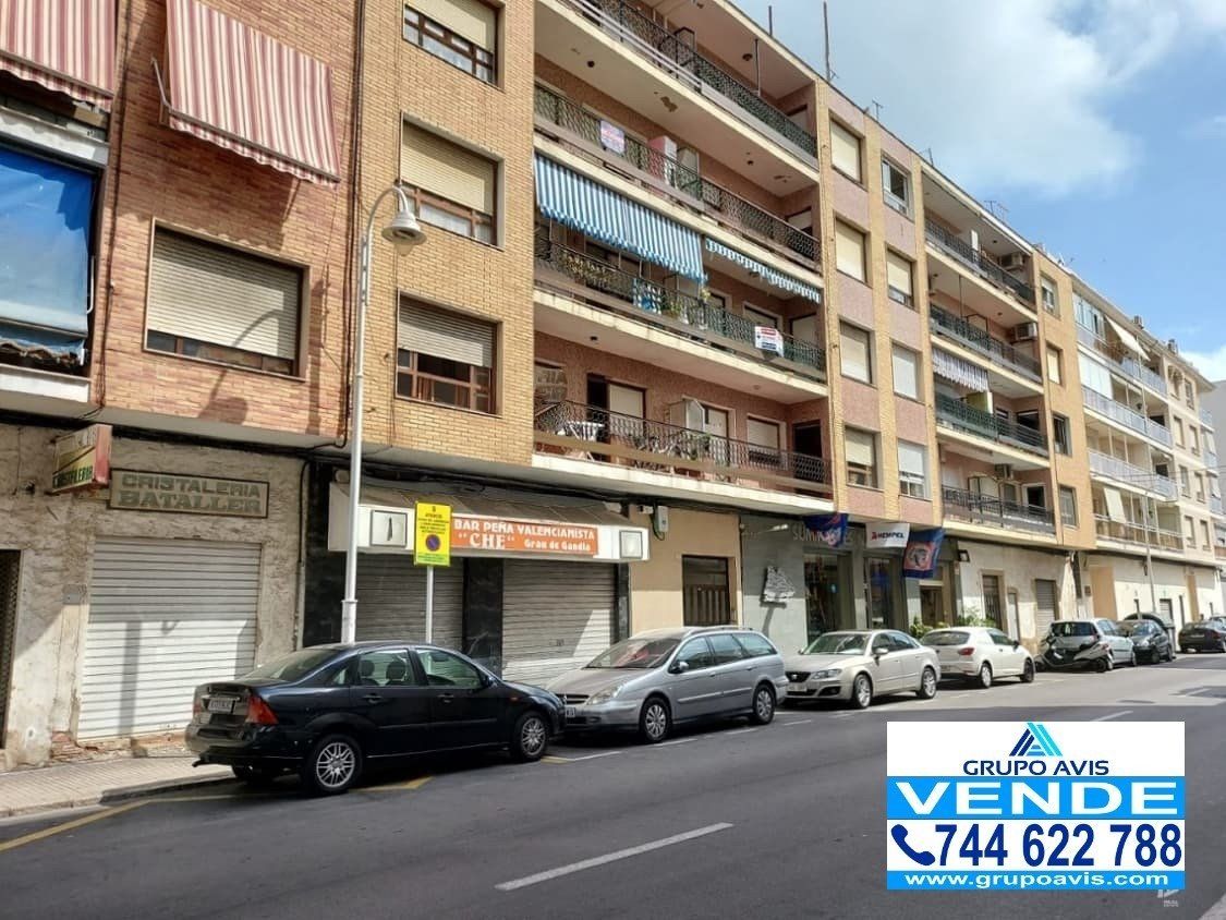 Local en venda a Calle LLEVANT, 25, Grau de Gandia - Venecia - Marenys de Rafalcaid