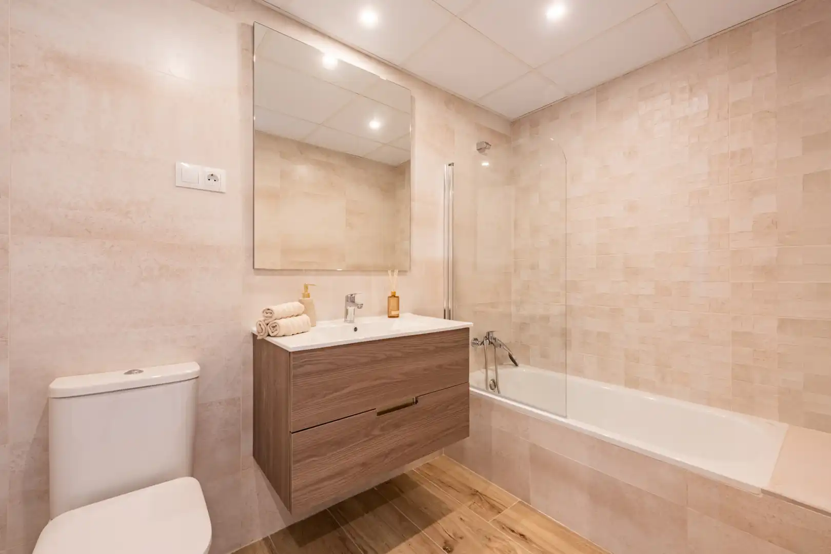 Apartament amb terrassa en venda a Nueva Andalucía, imagen 16