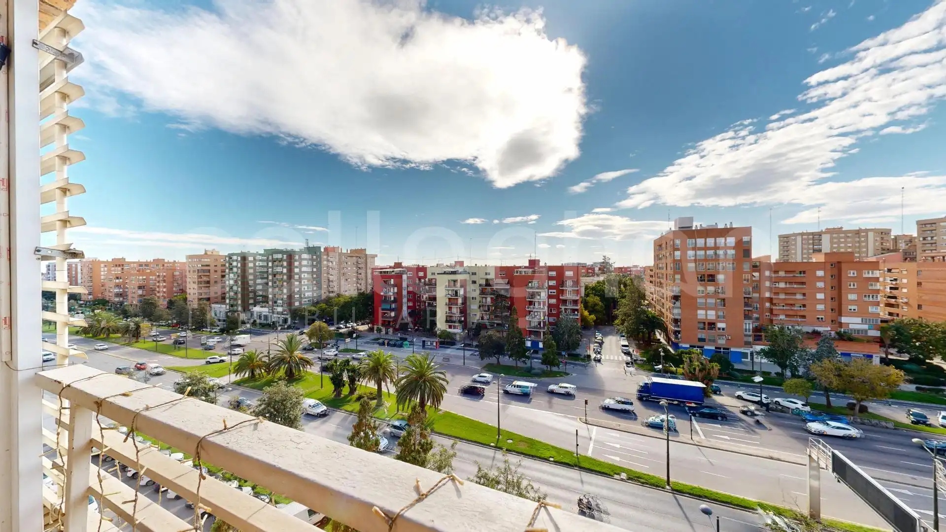 Exterior view of Flat for sale in Valencia  with Balcony
