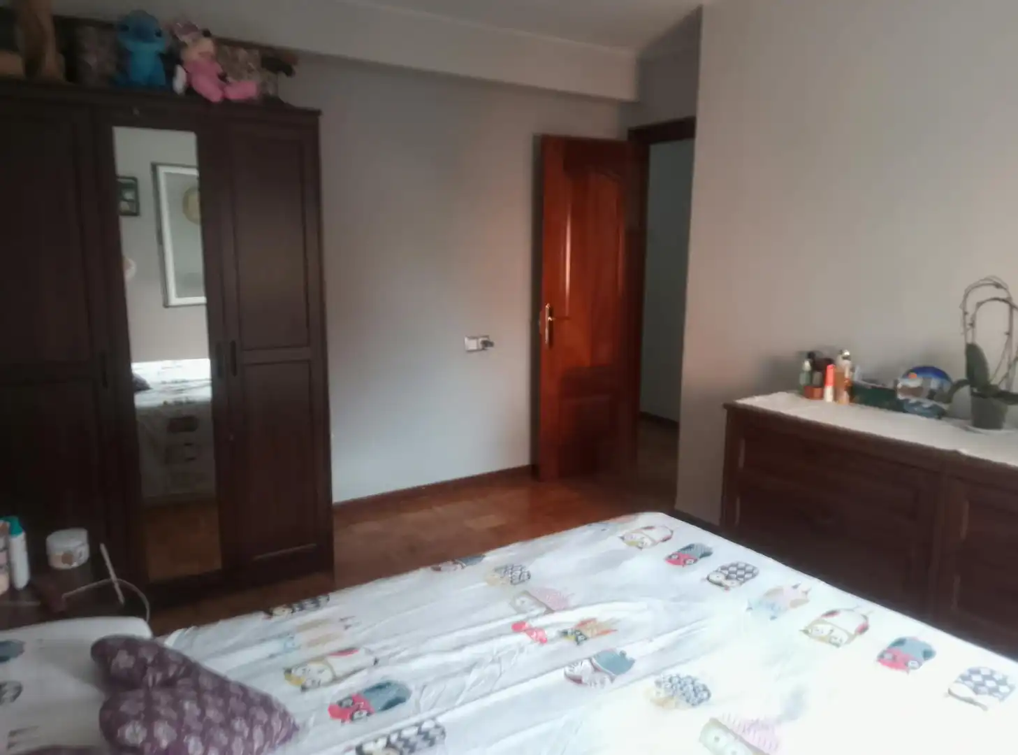 Habitación de Piso en venta en Gijón  con Terraza y Amueblado