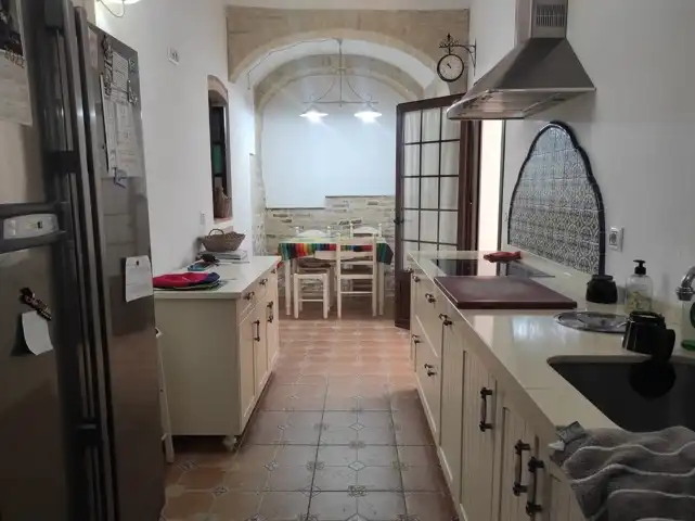 Cuina de Casa o xalet en venda en Carmona amb Aire condicionat i Calefacció