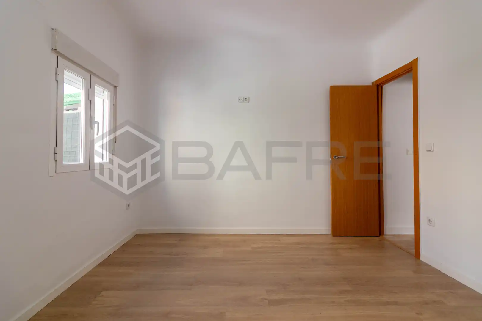 Houses for sale in Calle Media, Moscardó