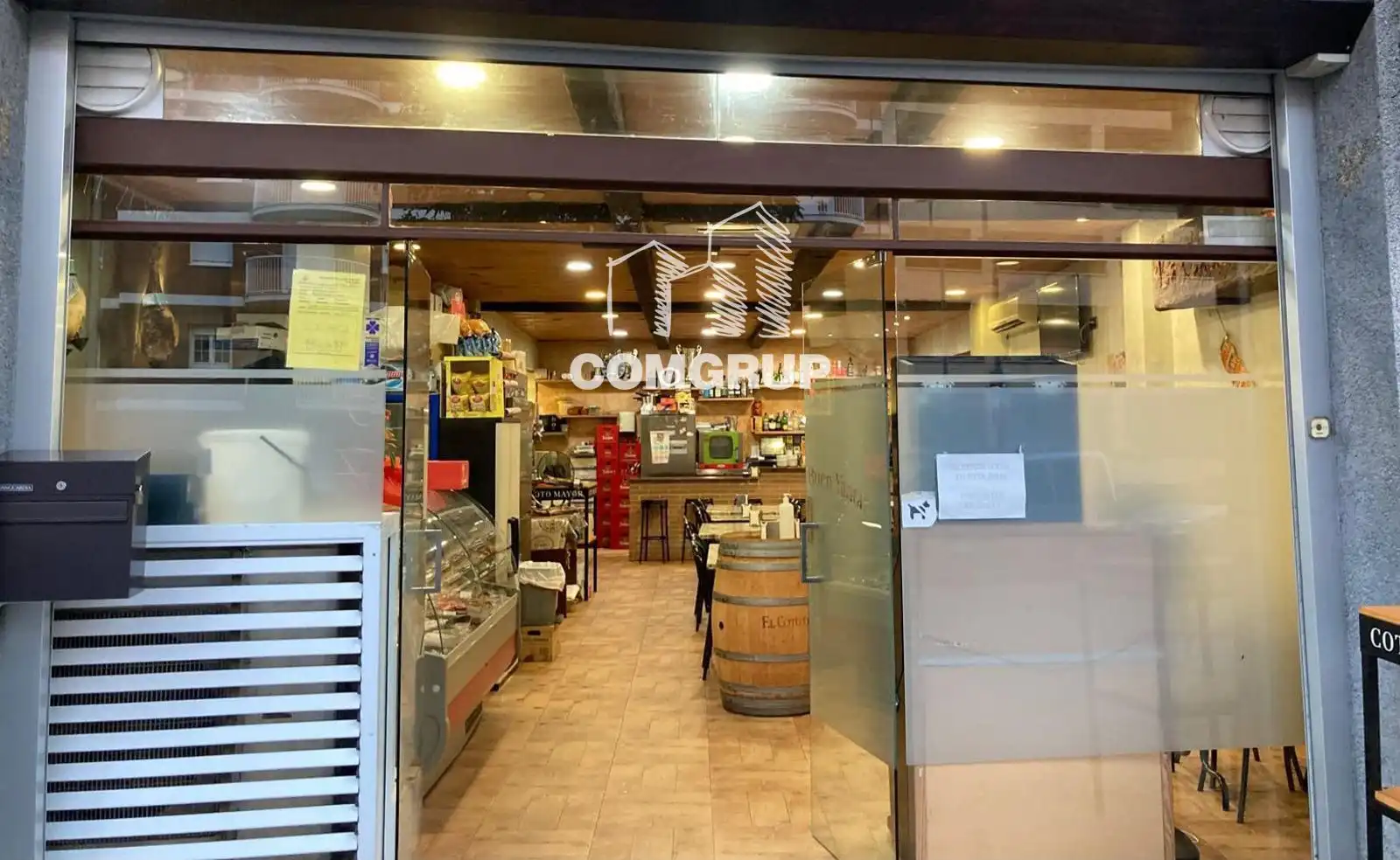 Local comercial en venda a Cerdanyola, imagen 7