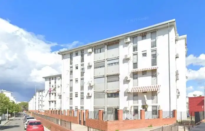Flat with lift for sale in Calle MARBELLA