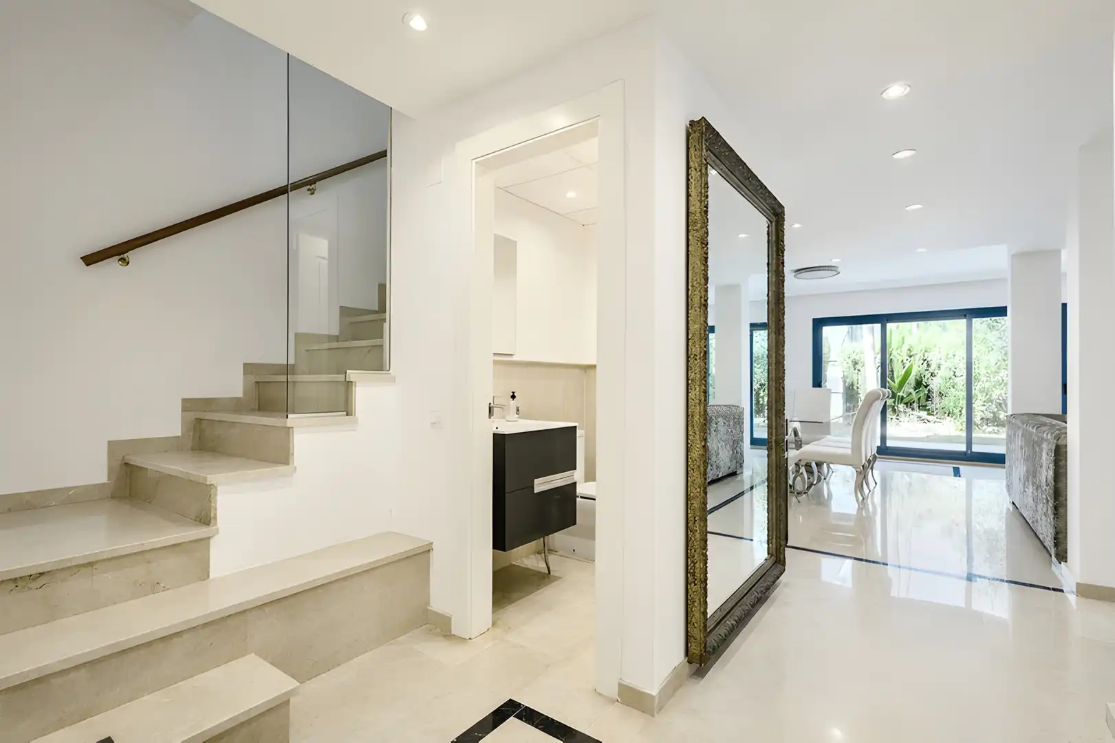 Reihenhaus mit Pool zum Verkauf in Nueva Andalucía, imagen 25