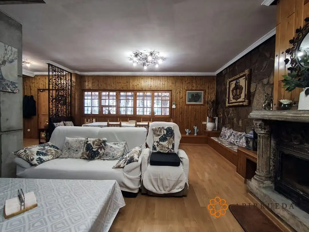 Sala de estar de Casa o chalet en venta en Quinto con Calefacción y Trastero