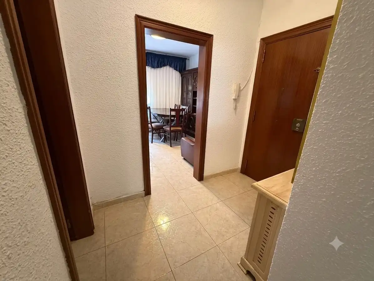 Wohnung zum Verkauf in Cornellà de Llobregat mit Alarm