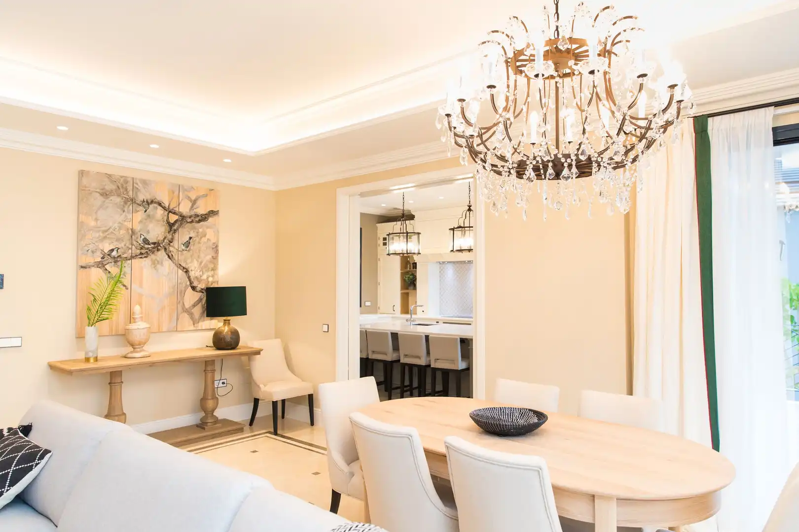 Comedor de Casa o chalet en venta en Benahavís con Aire acondicionado, Calefacción y Jardín privado