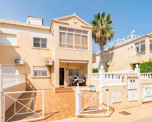 Exterior view of Apartment for sale in Torrevieja  with Terrace, Furnished and Community pool