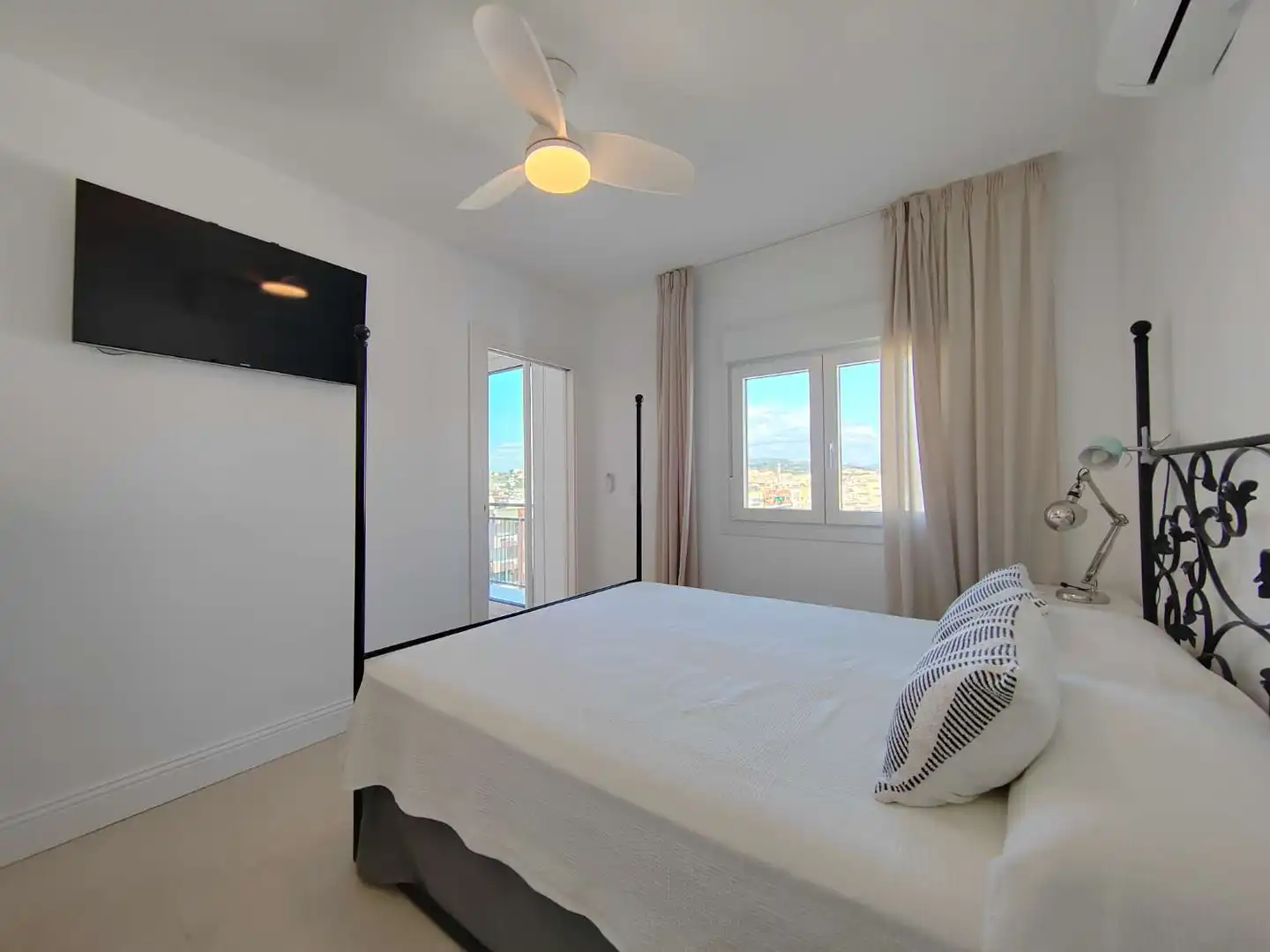 Schlafzimmer von Wohnung zur Miete in Vélez-Málaga mit Möbliert