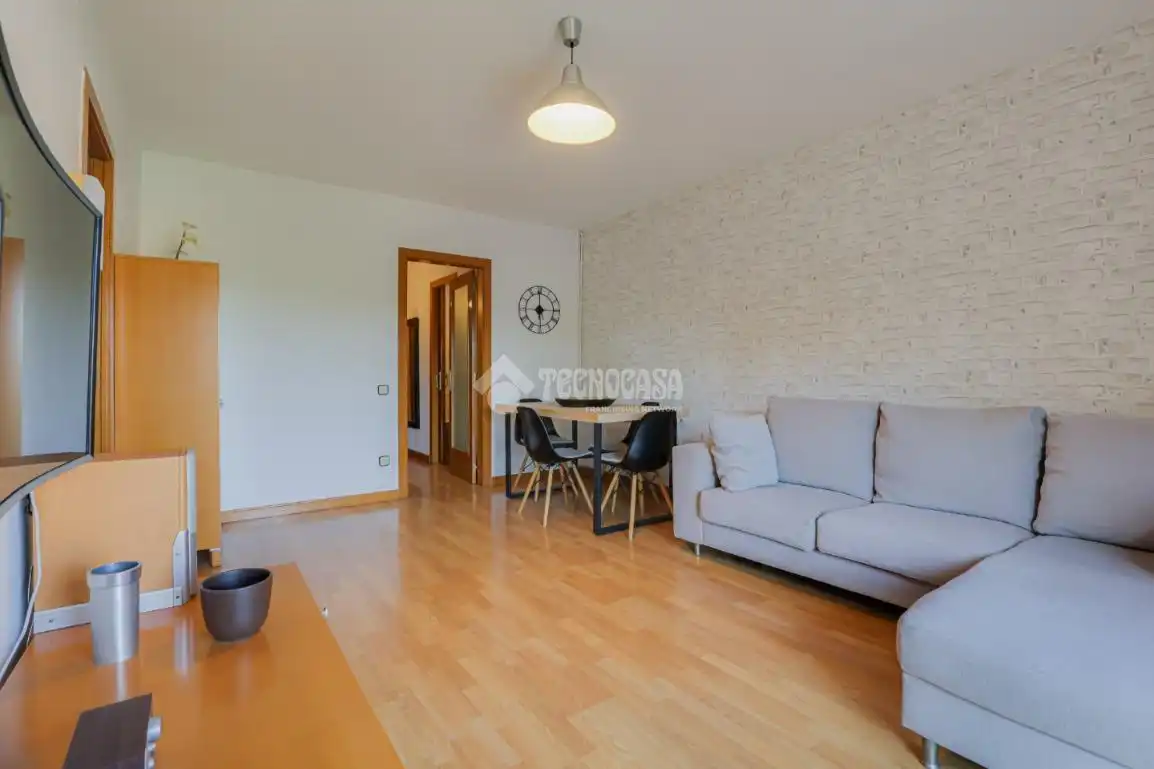 Sala d'estar de Pis en venda en Granollers amb Calefacció, Parquet i Balcó
