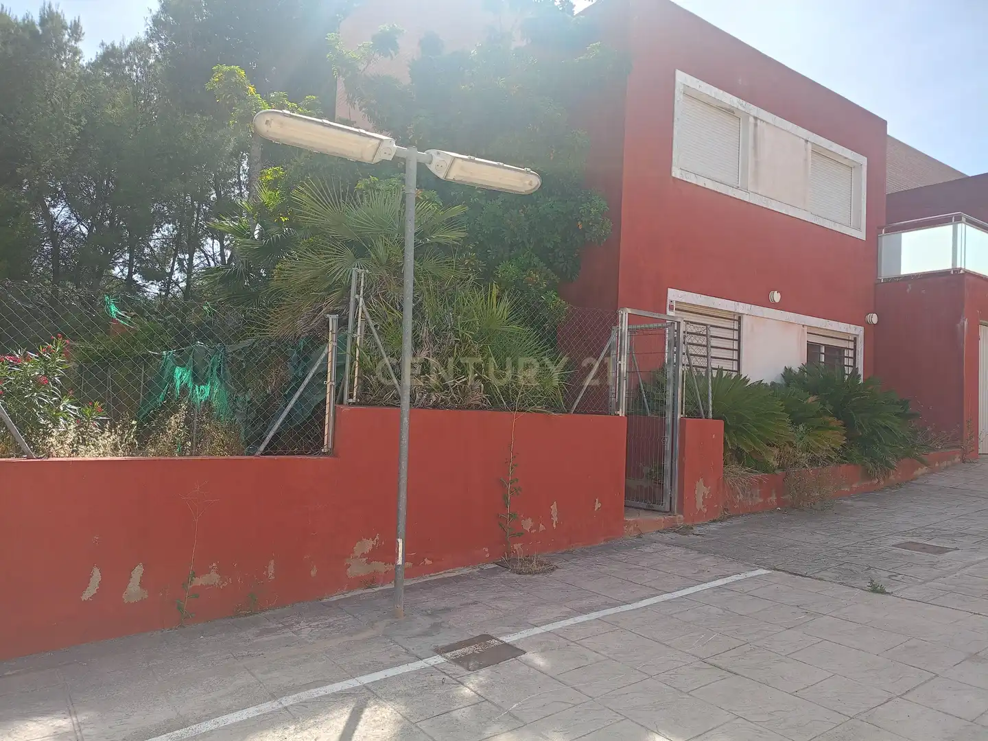 Exterior view of Houses for sale in Chiva  with Private garden, Storage room and Balcony