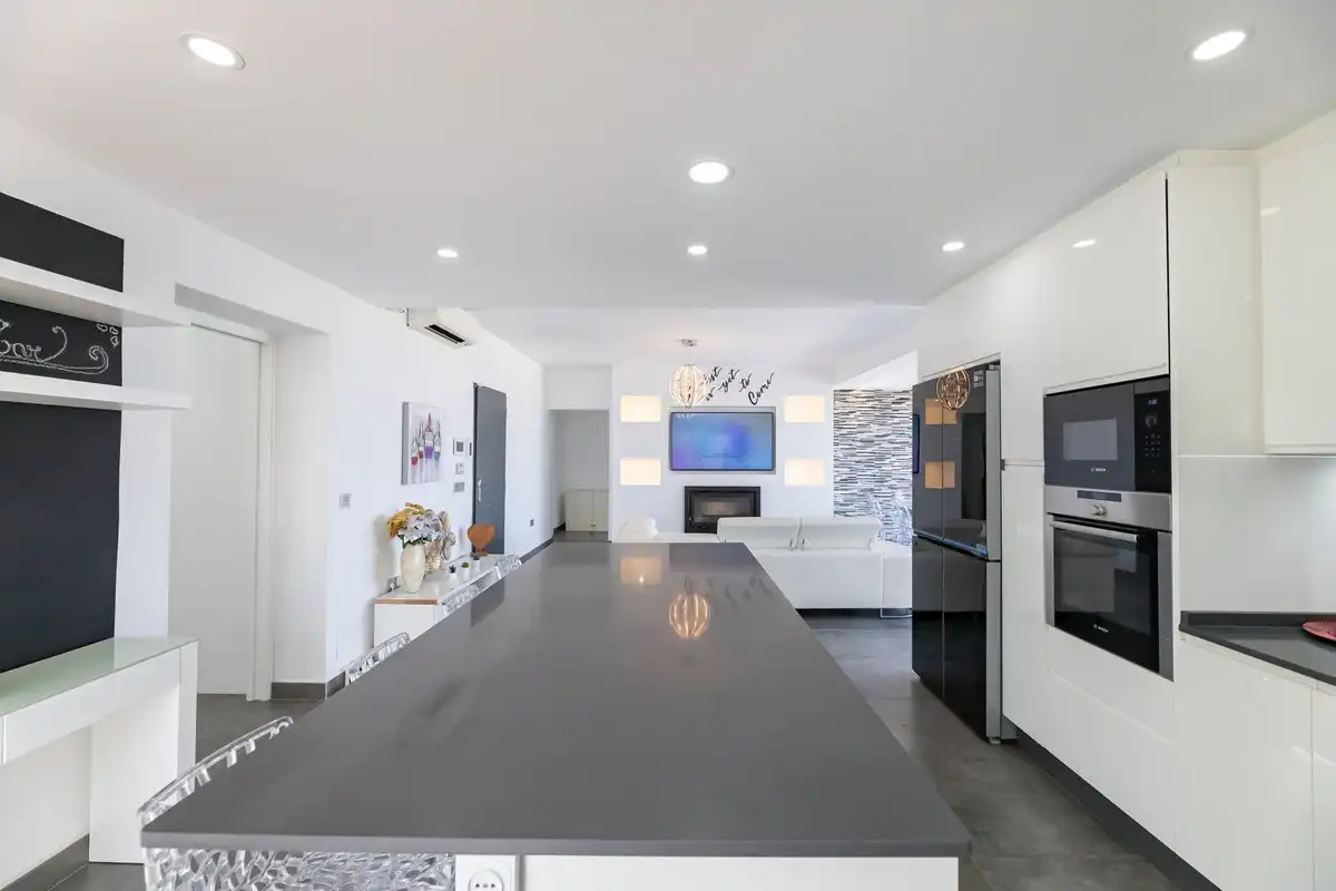 Chalet con piscina en venta en Estepona Pueblo, imagen 28
