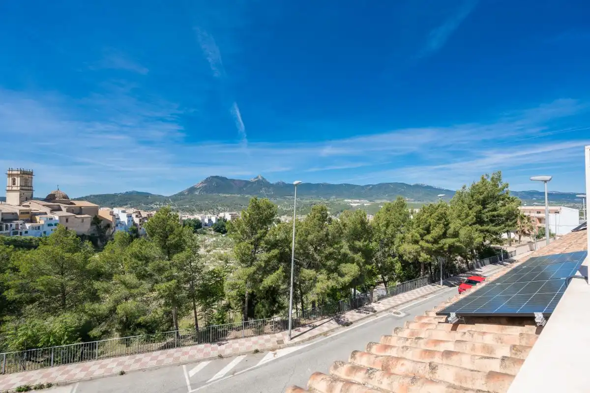 Vista exterior de Casa adosada en venta en Tibi con Calefacción, Terraza y Balcón