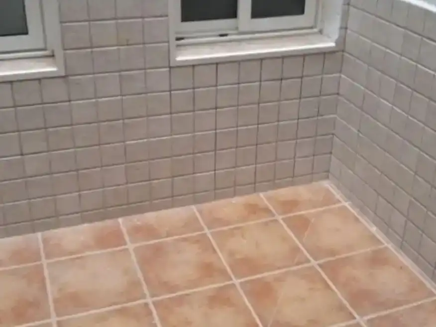 Bathroom of Flat for rent in El Vendrell  with Furnished