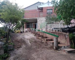 Vista exterior de Casa adosada en venda en Maçanet de la Selva amb Aire condicionat, Terrassa i Piscina