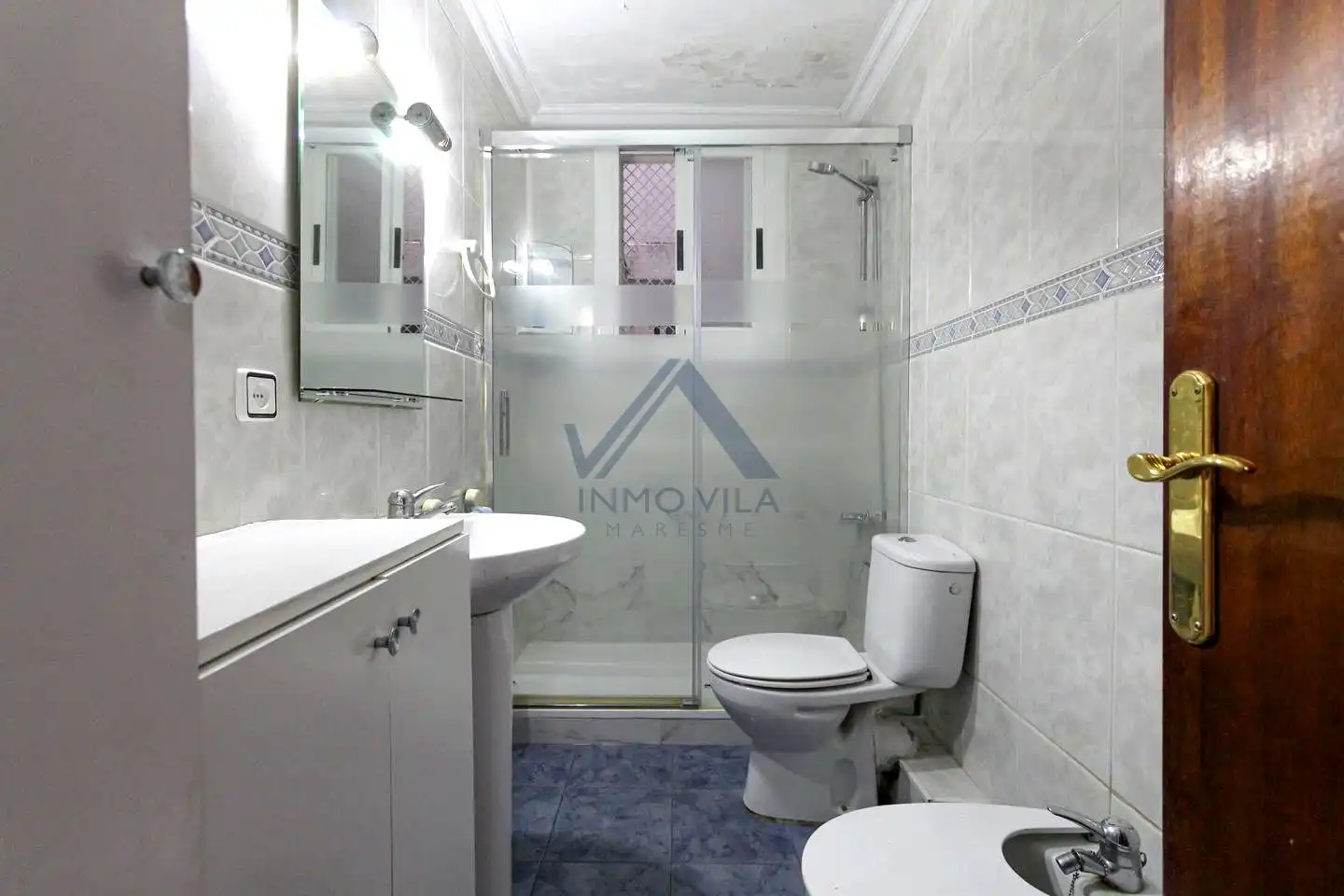 Bathroom of Flat for sale in Mataró  with Balcony