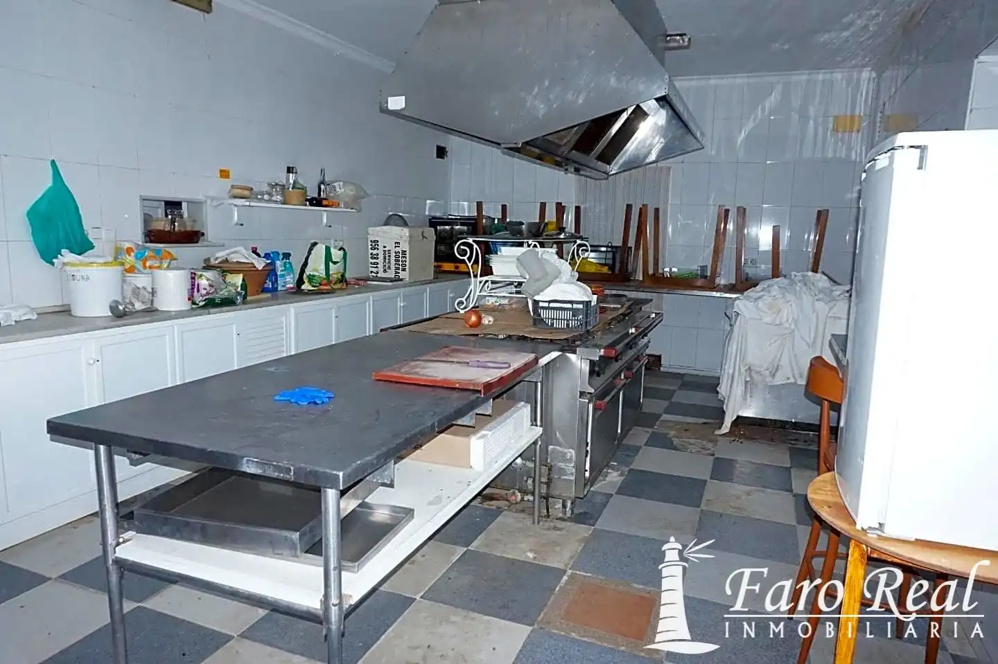 Küche von Fabrikhallen zum Verkauf in Sanlúcar de Barrameda