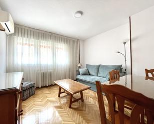 Living room of Flat to rent in  Madrid Capital  with Air Conditioner, Heating and Terrace