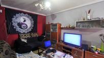 Living room of Flat for sale in Burjassot  with Heating and Balcony
