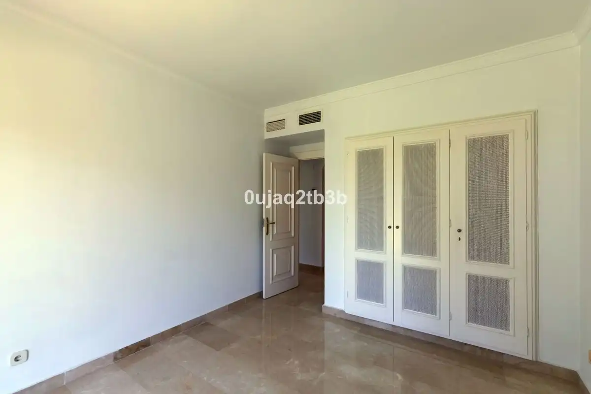 Bedroom of Detached homes for rent in Marbella  with Air Conditioner, Private garden and Terrace