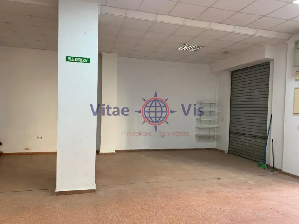 Local comercial de lloguer a Alameda de Cervantes, imagen 2