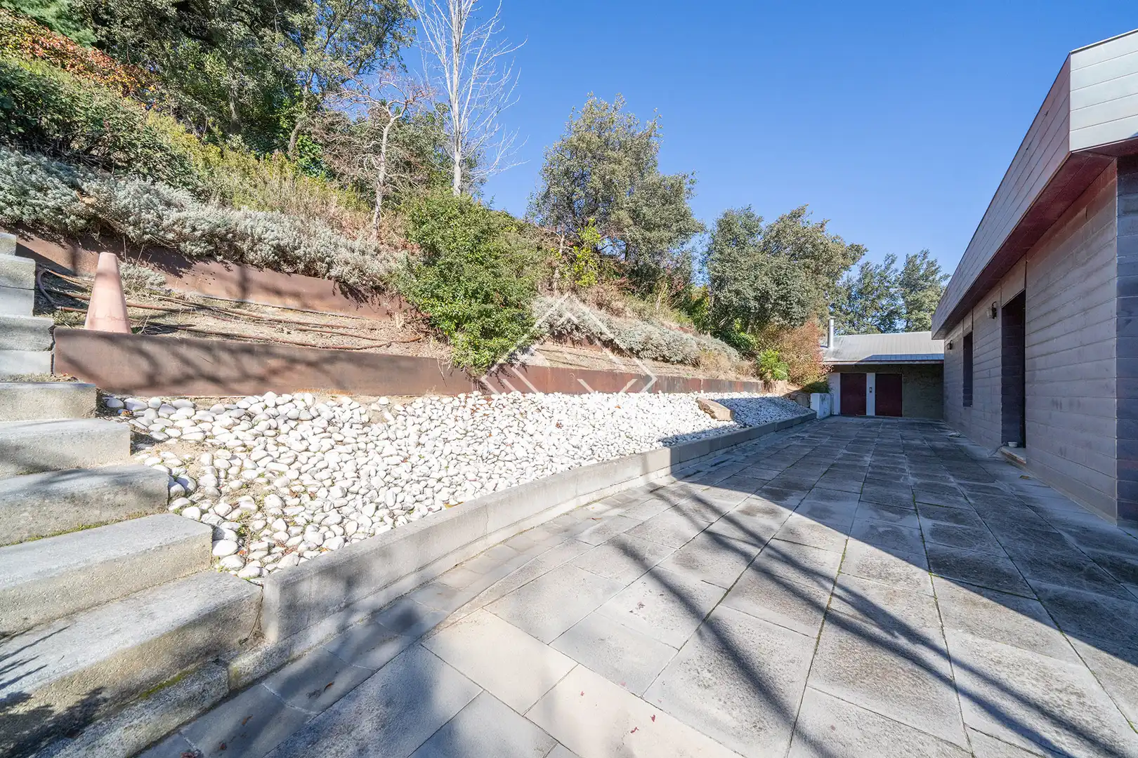 Vista exterior de Casa o xalet en venda en Fuente del Fresno amb Aire condicionat, Calefacció i Jardí privat
