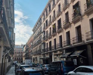 Vista exterior de Pis en venda en  Madrid Capital amb Aire condicionat i Balcó