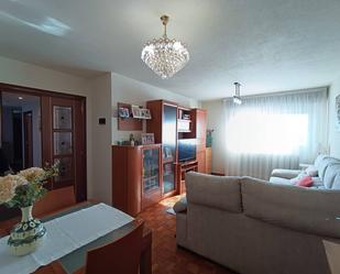 Living room of Flat for sale in Burgos Capital  with Heating, Parquet flooring and Storage room