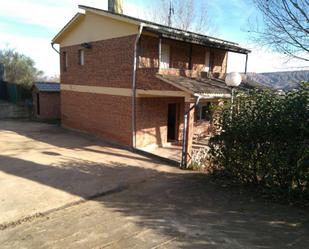 Vista exterior de Casa o xalet en venda en Nalda amb Terrassa