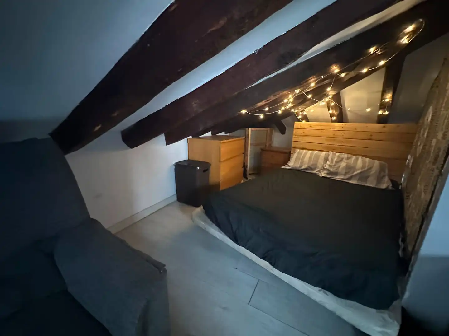 Schlafzimmer von Wohnung zum Verkauf in Madrid mit Klimaanlage, Möbliert und Ofen