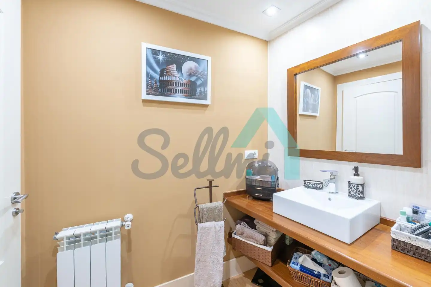 Badezimmer von Einfamilien-Reihenhaus zum Verkauf in Vegadeo mit Heizung, Privatgarten und Terrasse