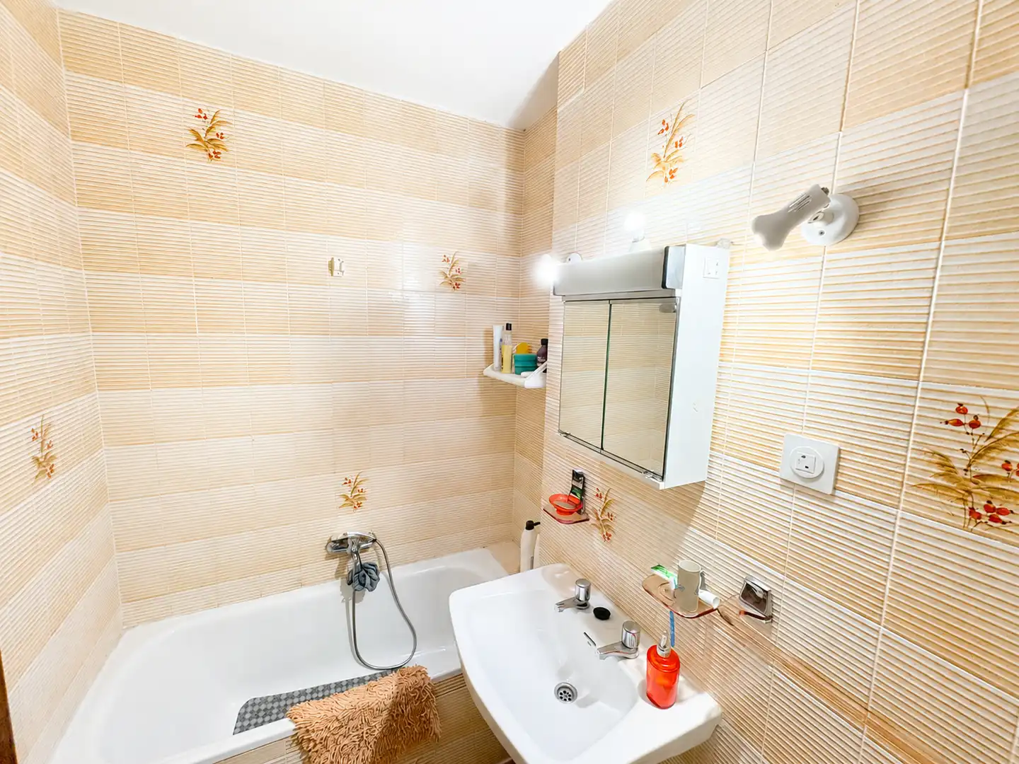 Baño de Piso en venta en Mazarrón con Amueblado