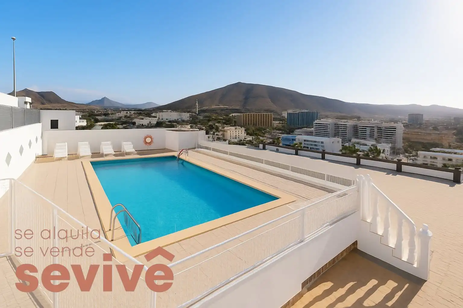 Piscina de Pis en venda en Arona amb Moblat